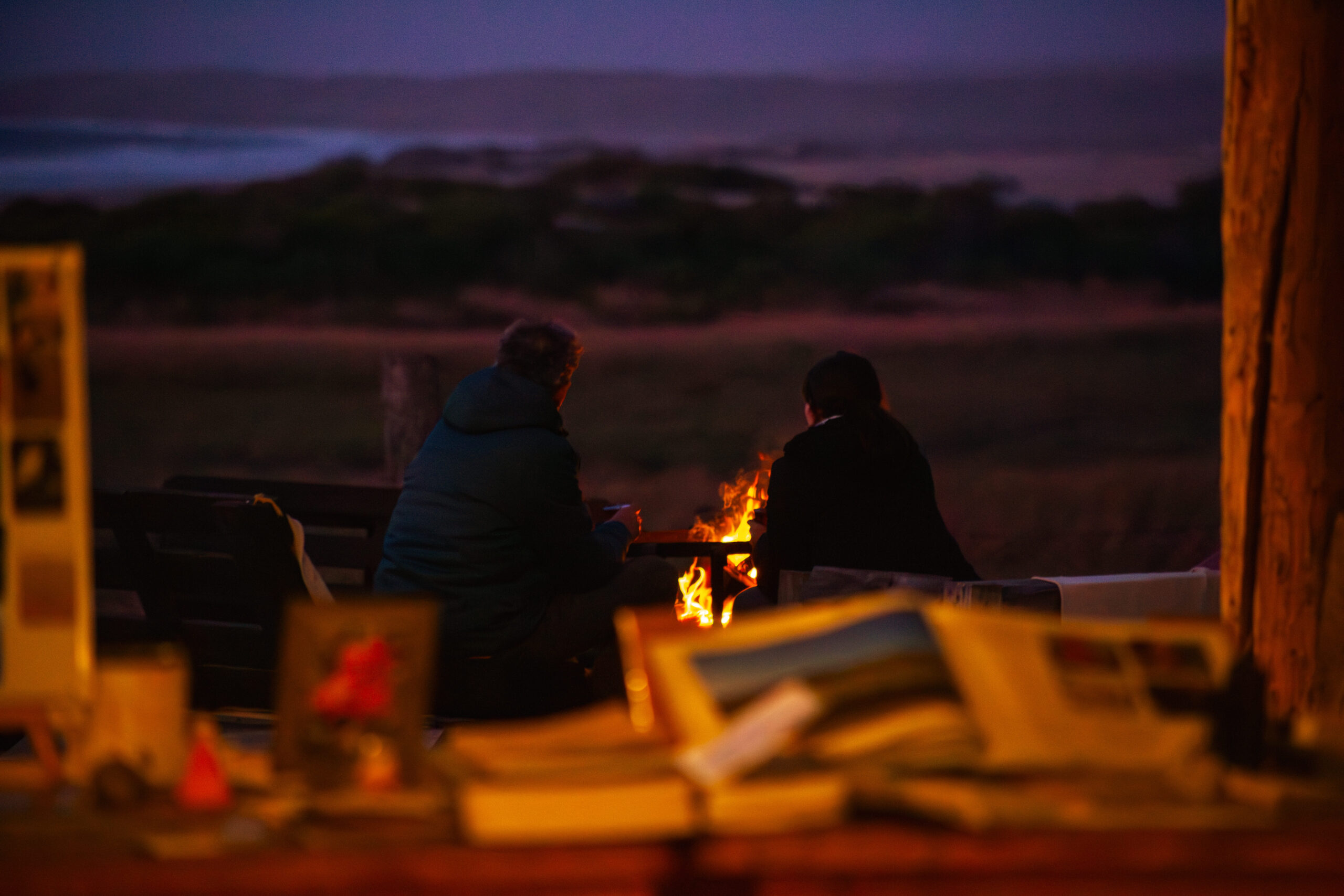 Noches de fogata en el refugio — historias hasta la madrugada